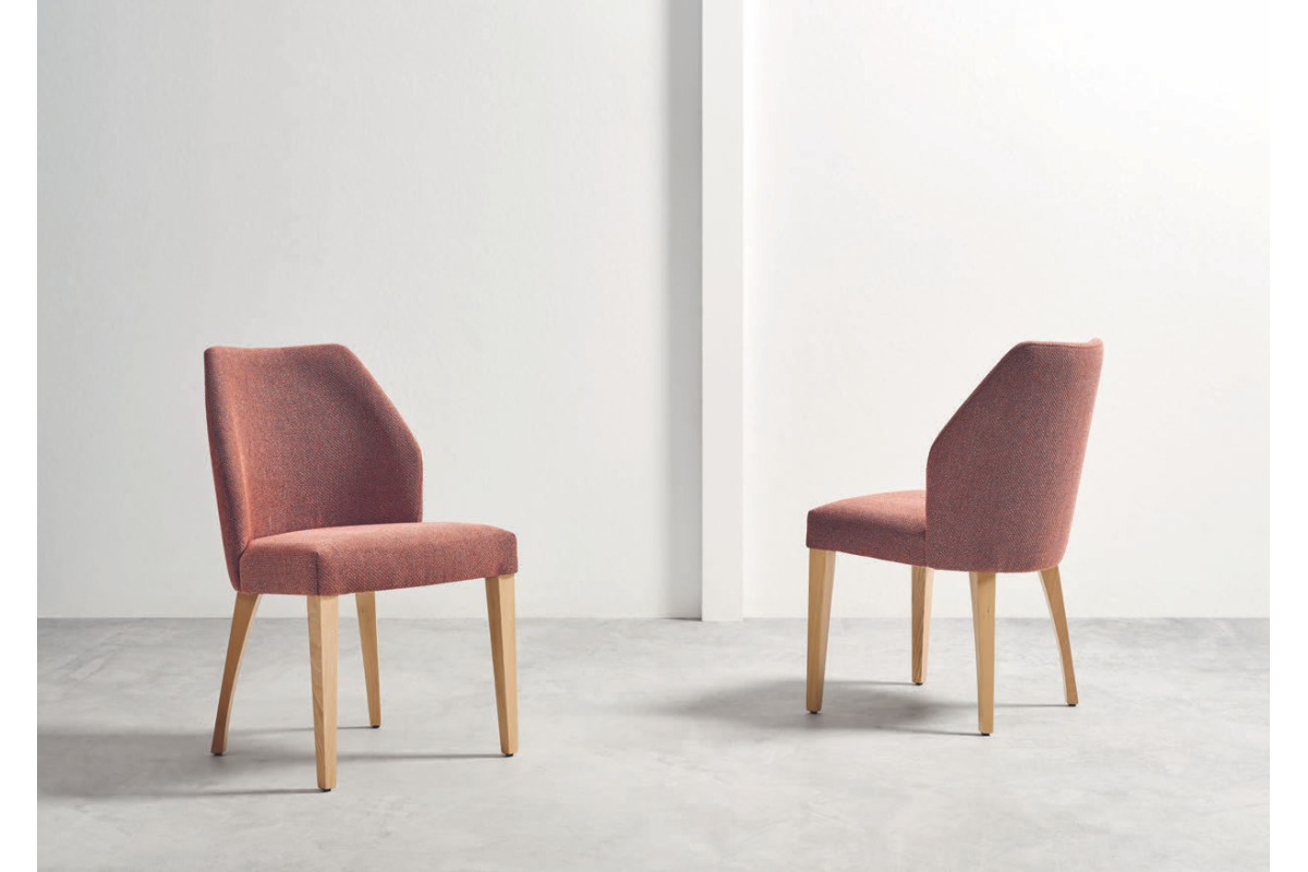 Silla tapizada moderna de comedor modelo Alisa de Funcional Mobiliario Altair