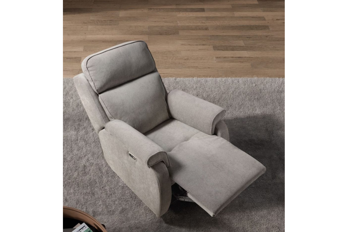 Sillón de relax con diseño moderno modelo Noa apertura eléctrico o manual de Pedro Ortiz