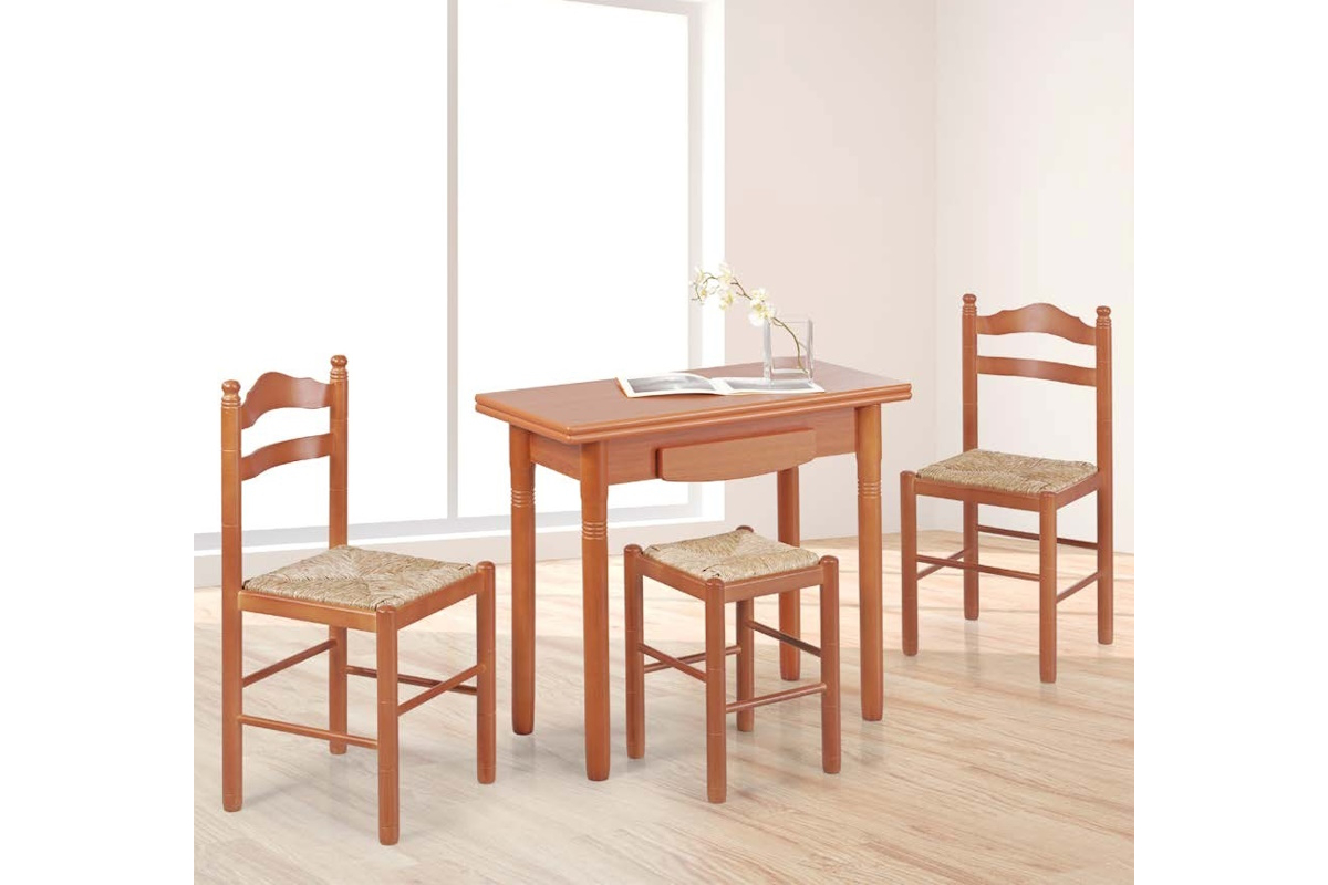 Silla de cocina con diseño clásico modelo Mónica de Velasco