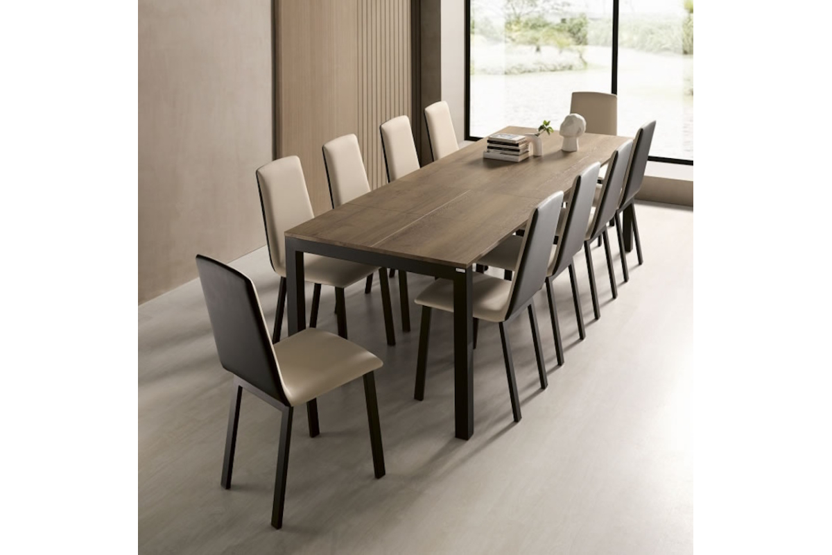 Silla de cocina tapizada con diseño moderno modelo Rubí de Velasco